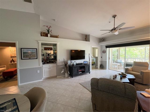 3705 Buttonwood WAY 1624, Naples, FL 34112