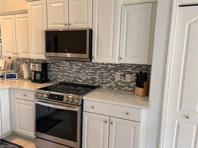 3705 Buttonwood WAY 1624, Naples, FL 34112