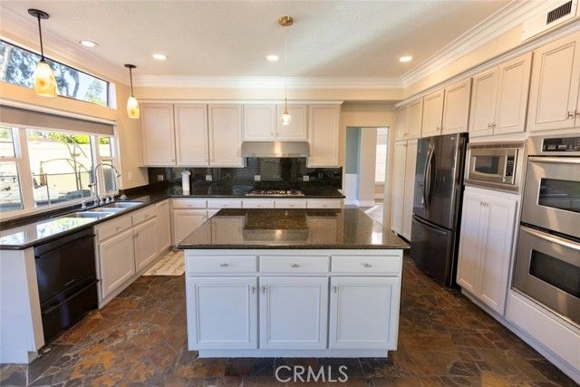 2605 Augusta, Tustin, CA 92782