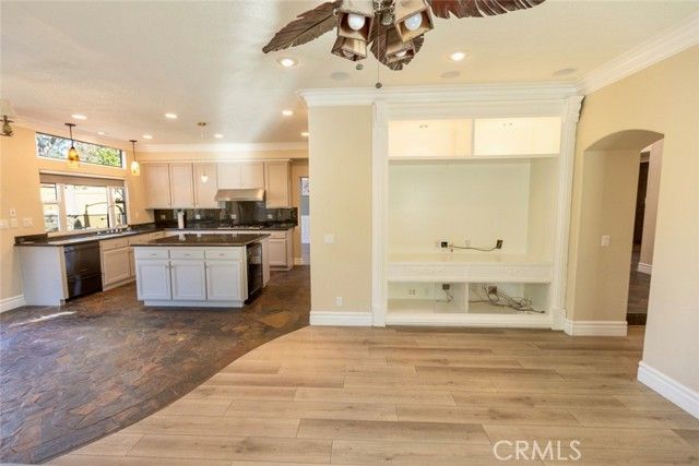 2605 Augusta, Tustin, CA 92782