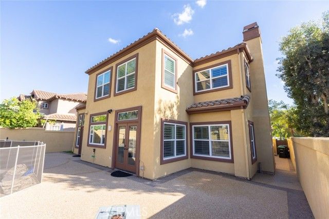 2605 Augusta, Tustin, CA 92782