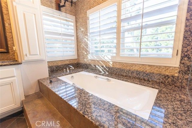 2605 Augusta, Tustin, CA 92782