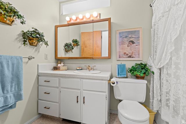 703 EMERALD DR, Bountiful, UT 84010