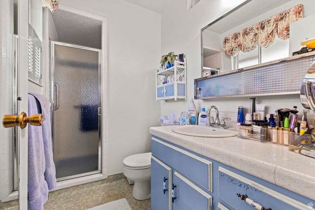 703 EMERALD DR, Bountiful, UT 84010