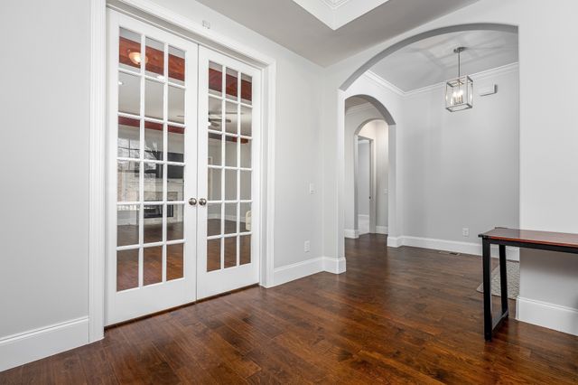 130 Allen Rd, Goodlettsville, TN 37072