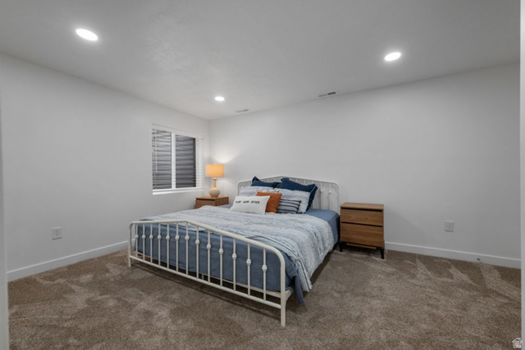 Image 28 of property listing at 453 N NORTHSHORE DR, Saratoga Springs, UT 84045