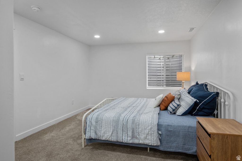 Image 29 of property listing at 453 N NORTHSHORE DR, Saratoga Springs, UT 84045