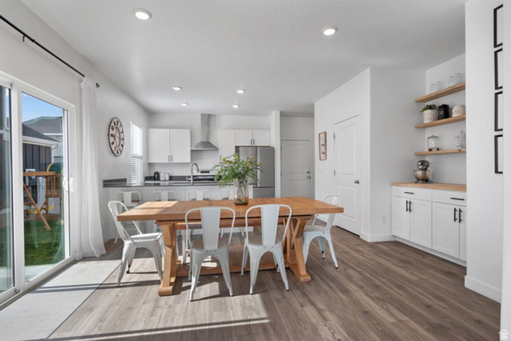 Image 10 of property listing at 453 N NORTHSHORE DR, Saratoga Springs, UT 84045