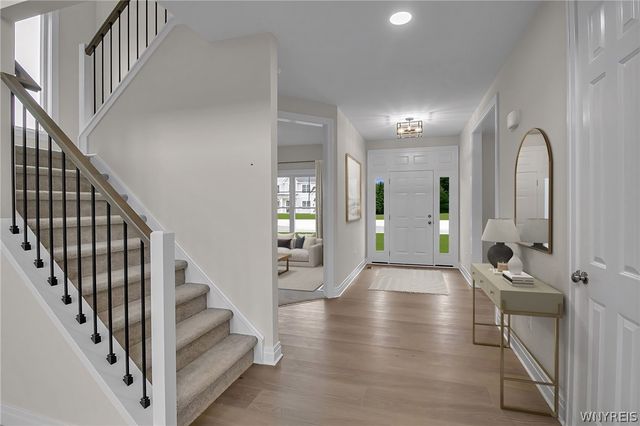 5693 Dorothy Circle, Clarence, NY 14032