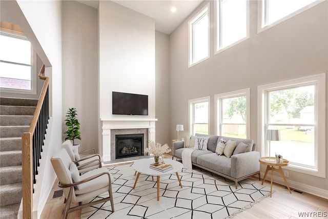 5693 Dorothy Circle, Clarence, NY 14032