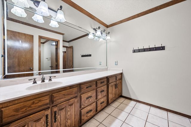 1014 Kingston Drive, Mansfield, TX 76063