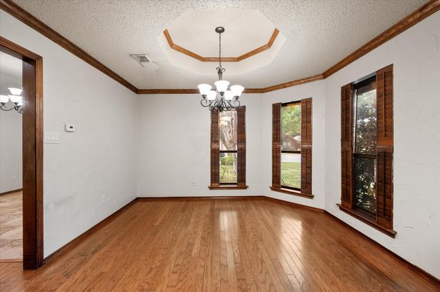 1014 Kingston Drive, Mansfield, TX 76063