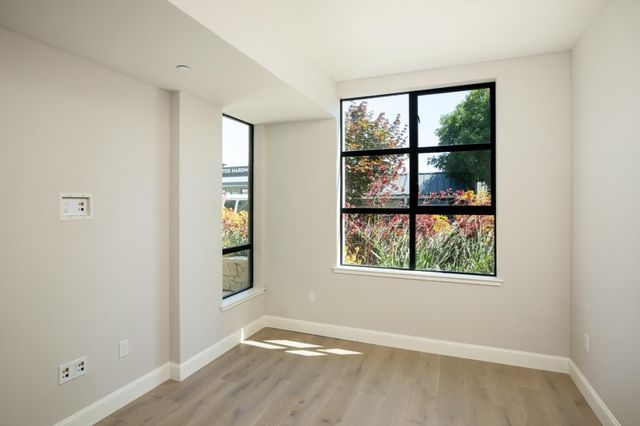 450 First 106, Los Altos, CA 94022