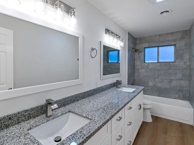 5619 Effingham Drive, Houston, TX 77035