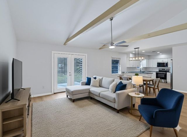 5619 Effingham Drive, Houston, TX 77035