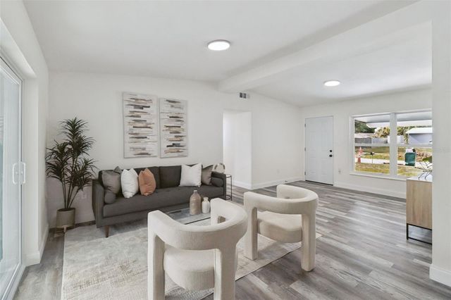 2015 COOLIDGE AVENUE, Melbourne, FL 32935