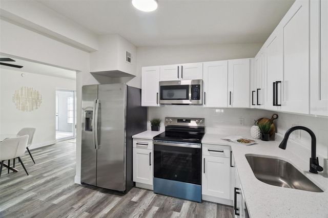 2015 COOLIDGE AVENUE, Melbourne, FL 32935