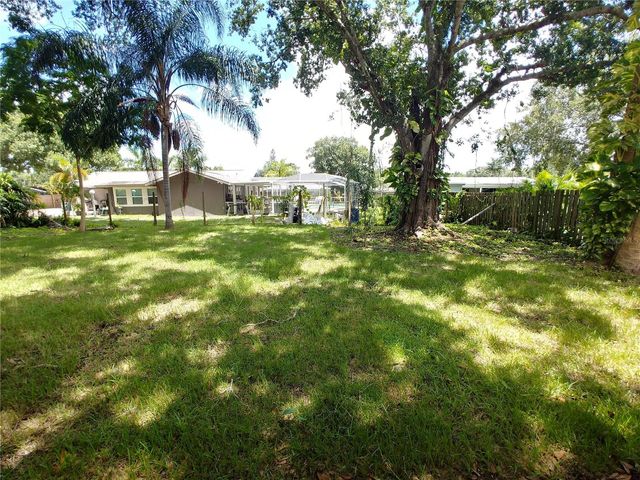 4027 CONDOR LANE, Sarasota, FL 34232
