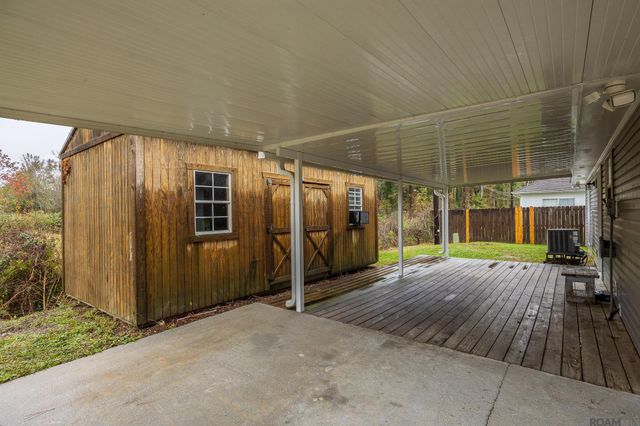 44058 Lake Village Rd, Prairieville, LA 70769