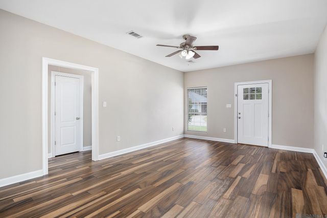 44058 Lake Village Rd, Prairieville, LA 70769