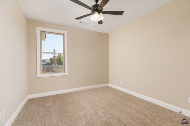 500 Otter's Ridge Drive, Kathleen, GA 31047