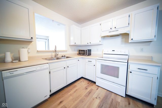 10414 Kensil Street, Indianapolis, IN 46236