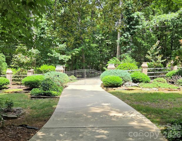 17532 Efird Road, Albemarle, NC 28001