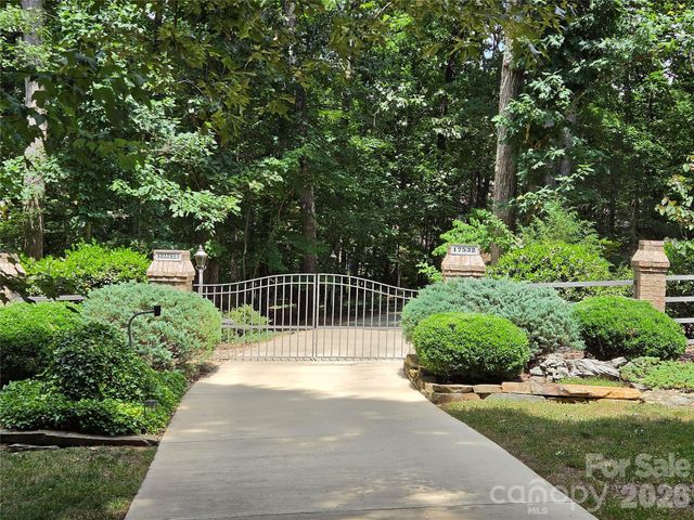 17532 Efird Road, Albemarle, NC 28001