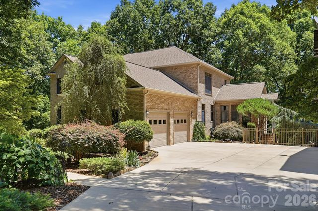 17532 Efird Road, Albemarle, NC 28001