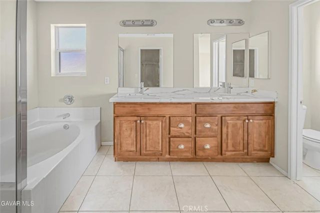 2116 Knollwood Court Court, Rosamond, CA 93560