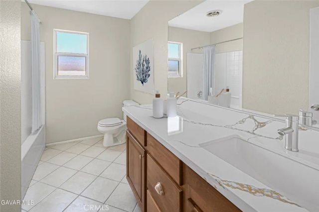 2116 Knollwood Court Court, Rosamond, CA 93560