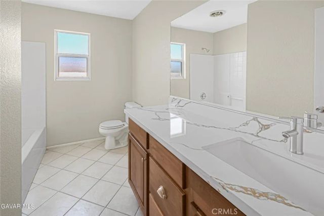 2116 Knollwood Court Court, Rosamond, CA 93560