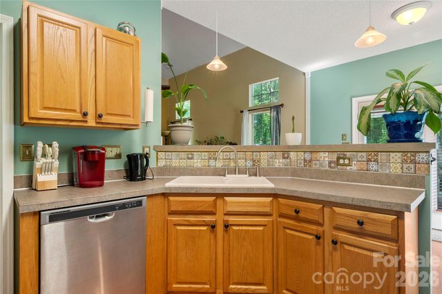 8411 Red Cypress Court, Charlotte, NC 28216