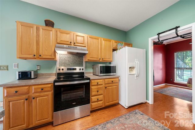 8411 Red Cypress Court, Charlotte, NC 28216
