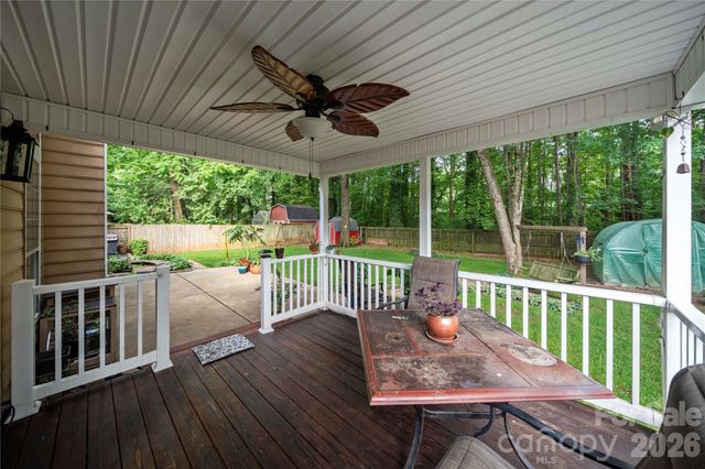 8411 Red Cypress Court, Charlotte, NC 28216