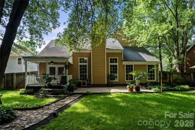 8411 Red Cypress Court, Charlotte, NC 28216