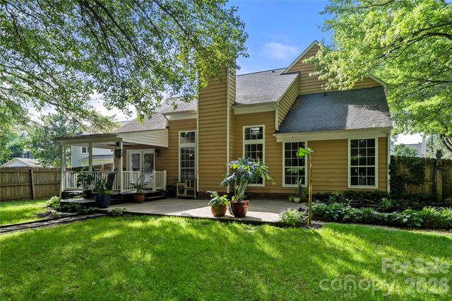8411 Red Cypress Court, Charlotte, NC 28216