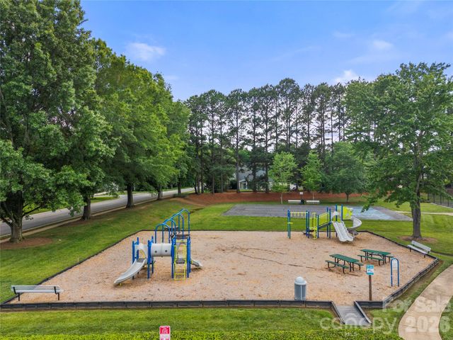 8411 Red Cypress Court, Charlotte, NC 28216
