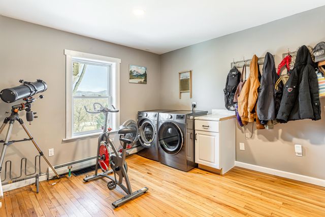 3247 West Proctor Road, Rutland Town, VT 05701