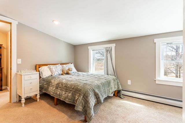 3247 West Proctor Road, Rutland Town, VT 05701