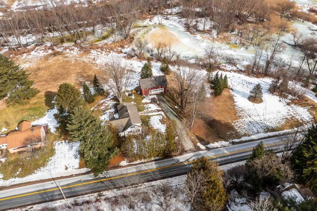 3247 West Proctor Road, Rutland Town, VT 05701