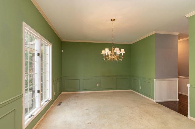 3850 E Country Place Place, Springfield, MO 65809