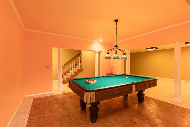 3850 E Country Place Place, Springfield, MO 65809