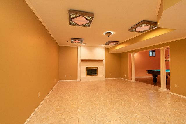 3850 E Country Place Place, Springfield, MO 65809