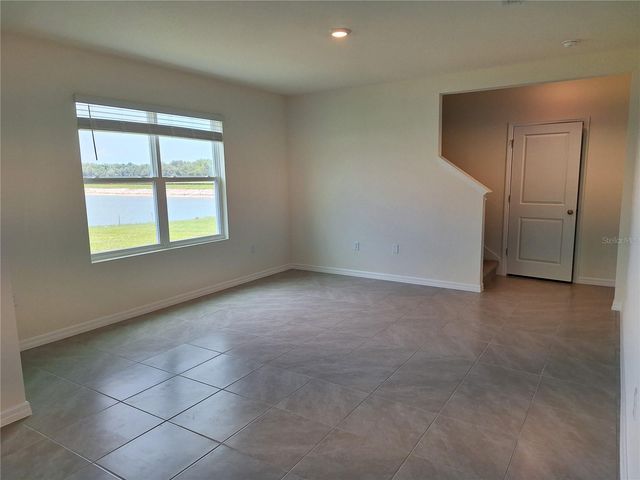 2733 WIDEWATER WAY, Zephyrhills, FL 33541