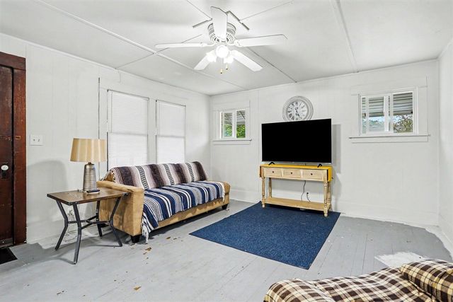187 Sharon Avenue, Battle Creek, MI 49017