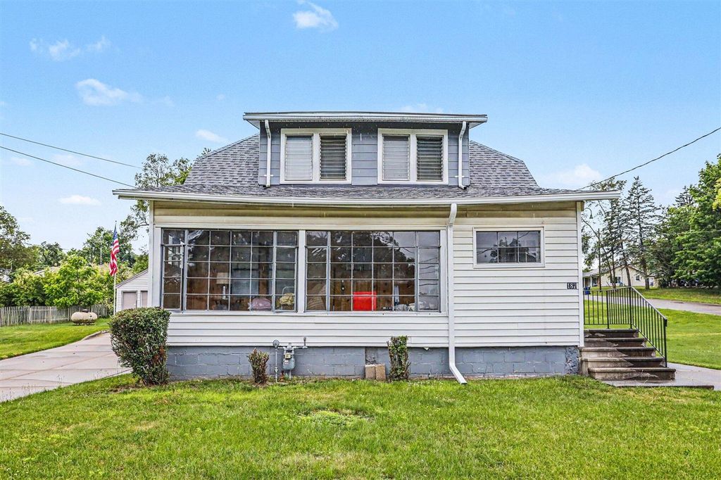 187 Sharon Avenue, Battle Creek, MI 49017