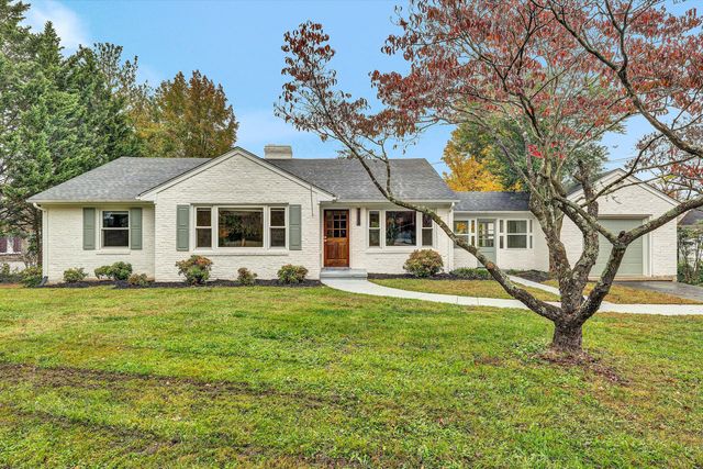 3573 Windsor RD, Roanoke, VA 24018