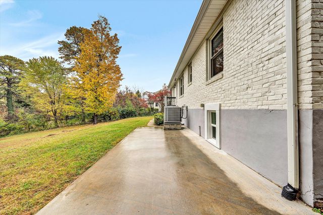3573 Windsor RD, Roanoke, VA 24018