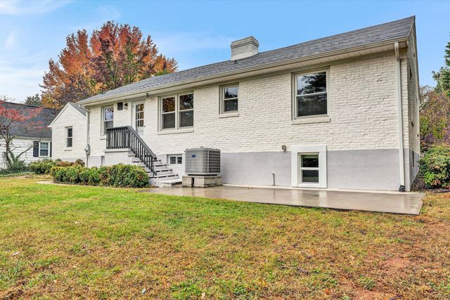 3573 Windsor RD, Roanoke, VA 24018